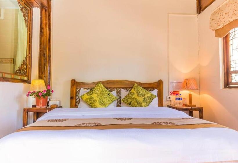 펜션 Lijiang Three Wells Inn