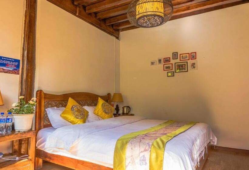 펜션 Lijiang Three Wells Inn