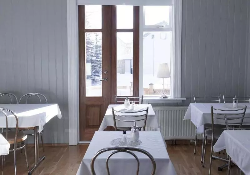 پانسیون árból Guesthouse