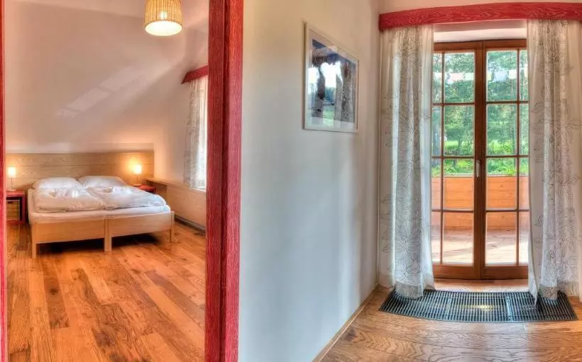 ペンション Statek Samsara