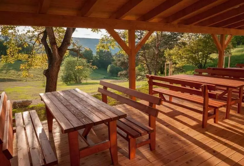 ペンション Statek Samsara