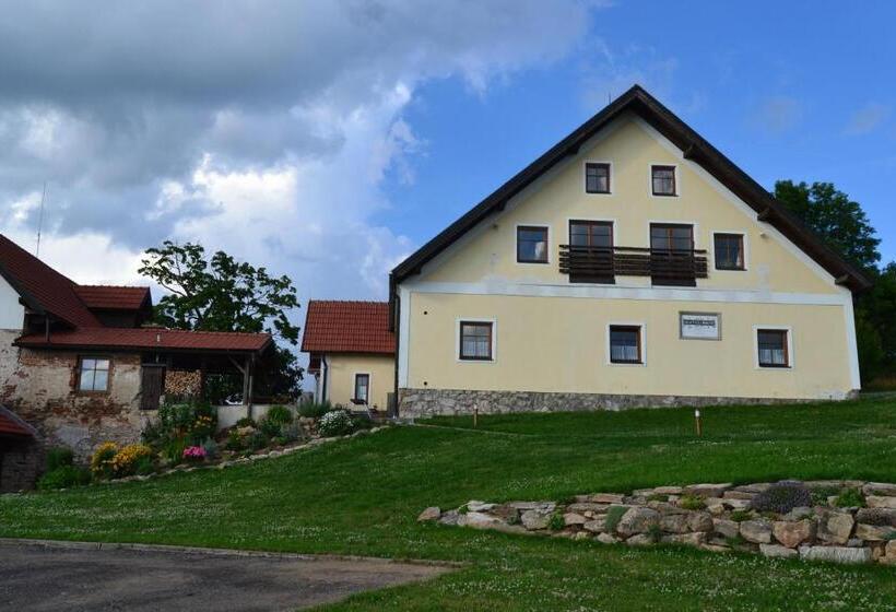 بنسيون Ubytování Na Hájence