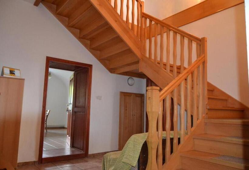 بنسيون Ubytování Na Hájence