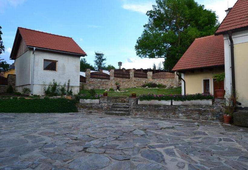 بنسيون Ubytování Na Hájence