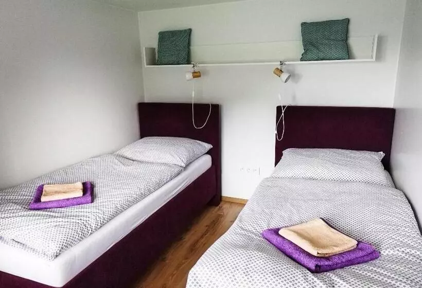 ペンション Ubytování Na Hájence