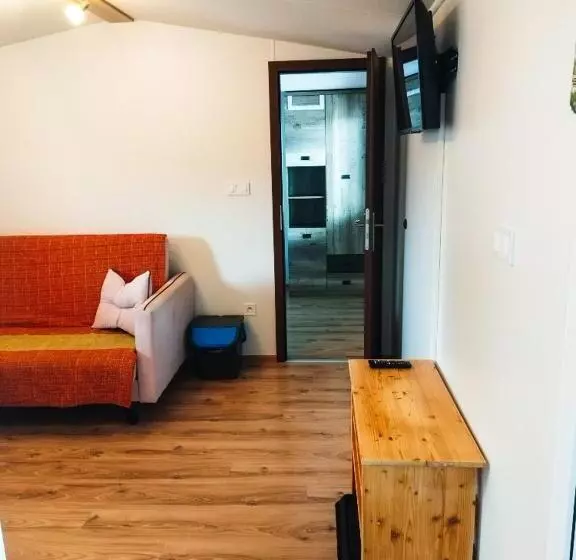 ペンション Ubytování Na Hájence