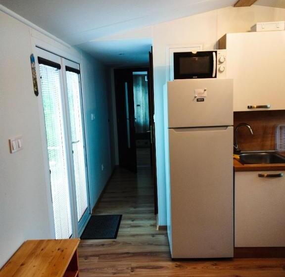 بنسيون Ubytování Na Hájence