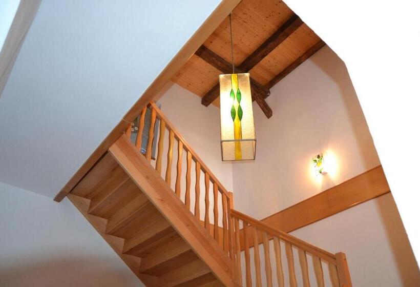 بنسيون Ubytování Na Hájence