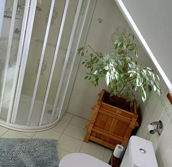 ペンション Ubytování Na Hájence