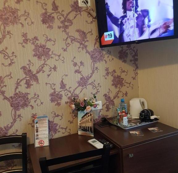 بنسيون Villa Anticus