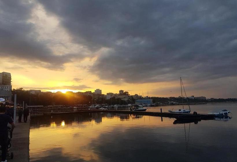 بنسيون Villa Anticus