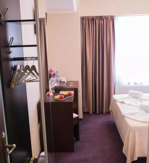 پانسیون Villa Anticus