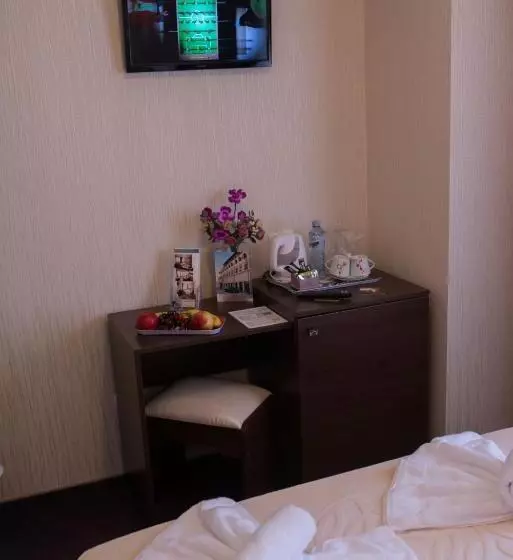 پانسیون Villa Anticus