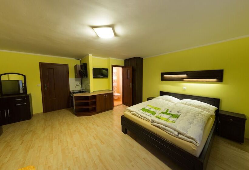 膳宿费 Zet   Penzion & Wellness