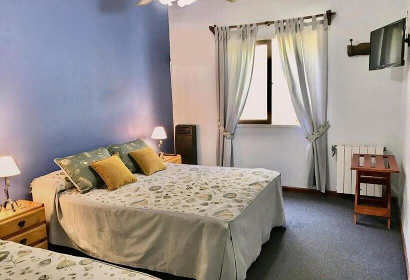 فندق صغير De Los Cesares