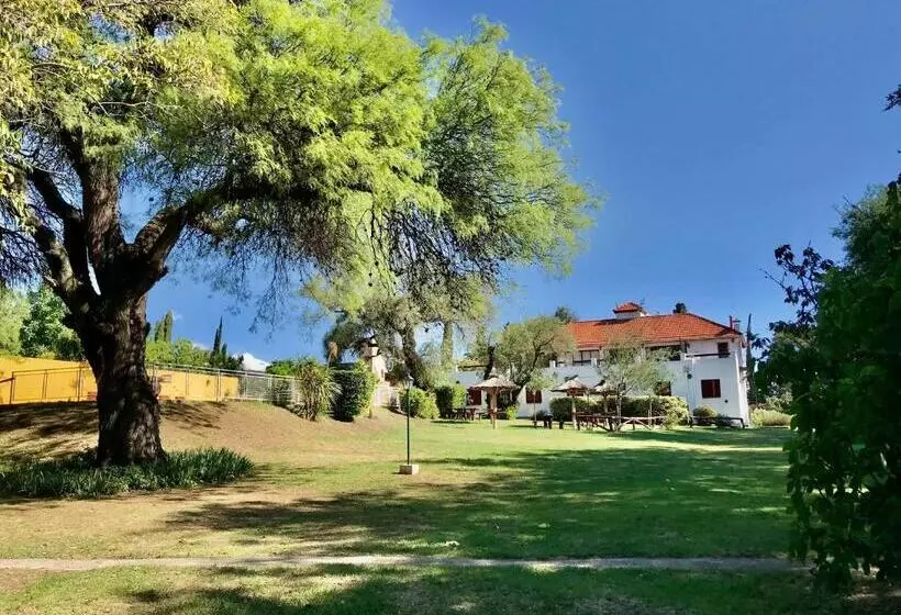 Retkeilymaja De Los Cesares