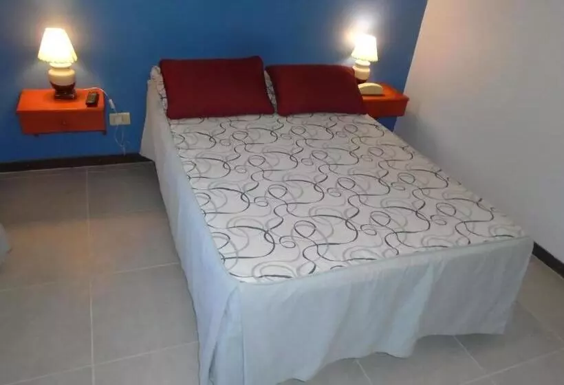 Retkeilymaja De Los Cesares
