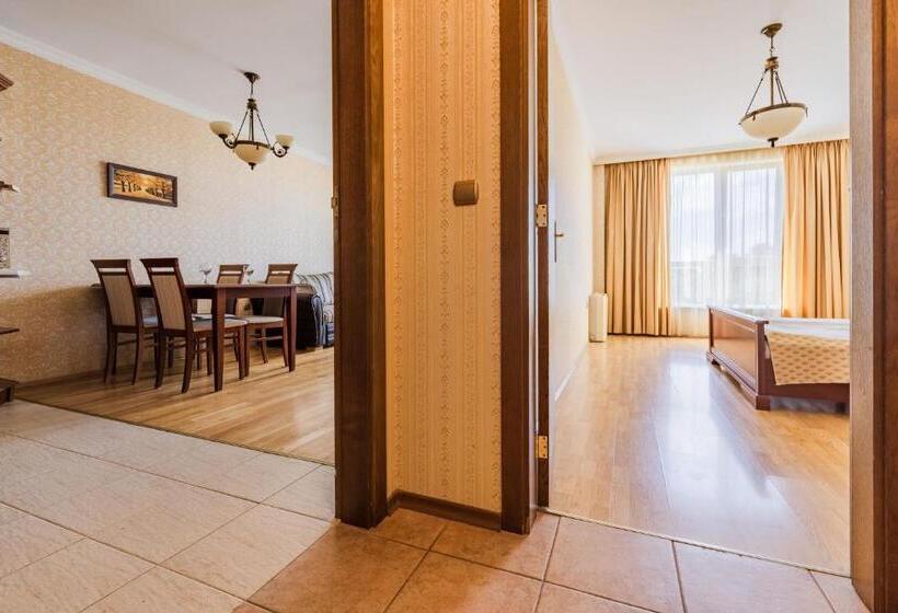 Apartcomplex Splendid