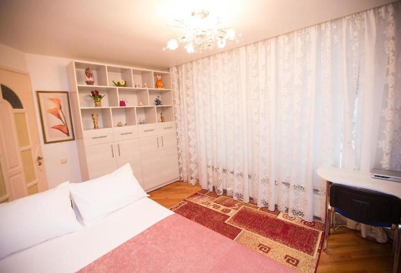 پانسیون Home Sweet Home