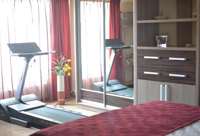 پانسیون Home Sweet Home