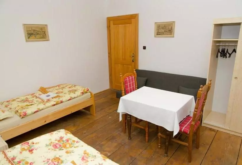 Majatalo Horská Bouda čihalka