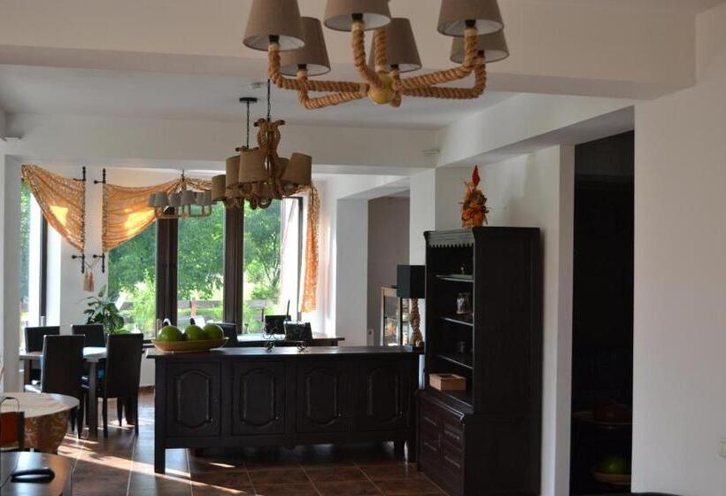 Pension (Hôtel basse catégorie) Inspire View