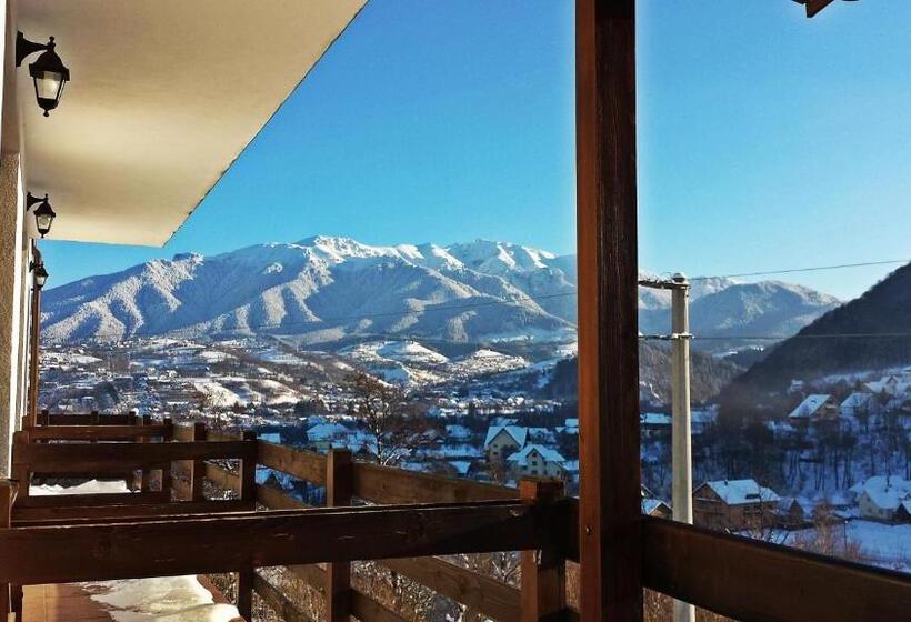 Pension (Hôtel basse catégorie) Inspire View