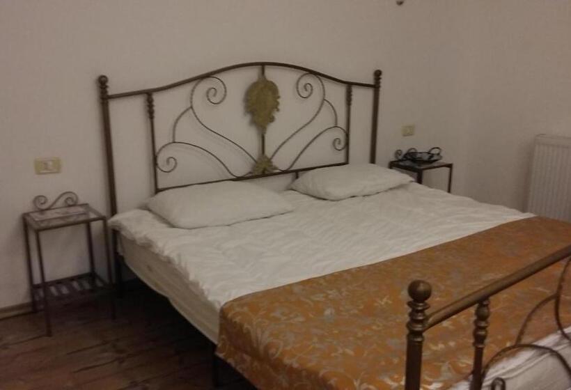 Pension (Hôtel basse catégorie) Inspire View