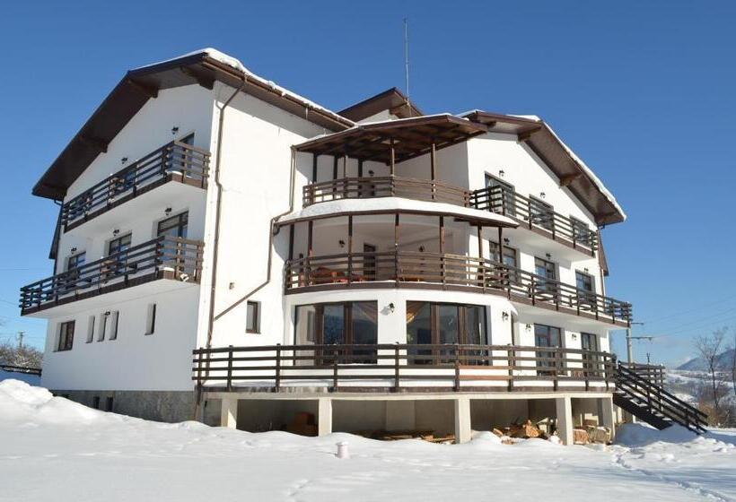 Pension (Hôtel basse catégorie) Inspire View