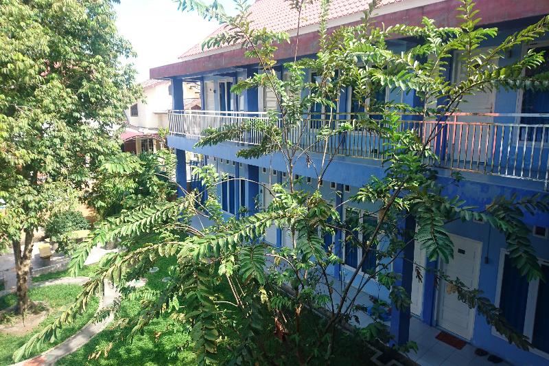 פנסיון Kenari Residence