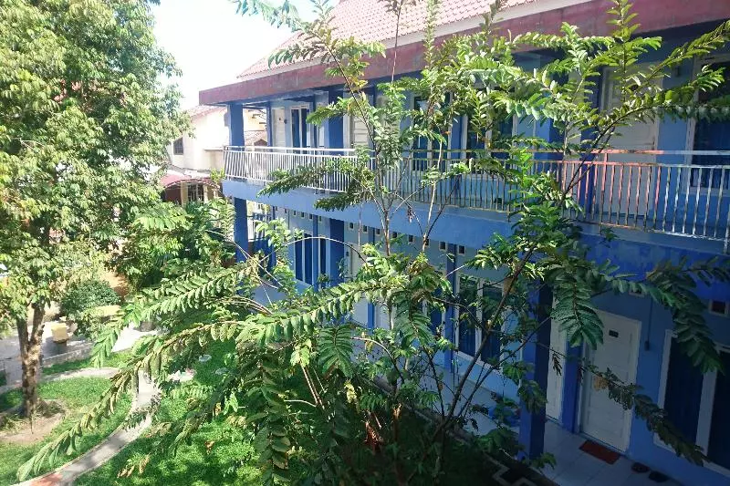 ペンション Kenari Residence