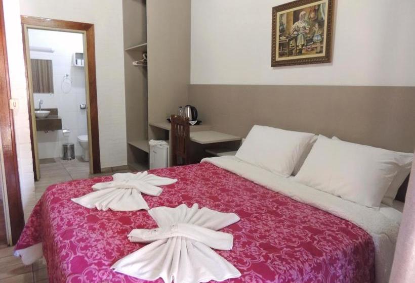 펜션 Vale Das Orquídeas Pousada