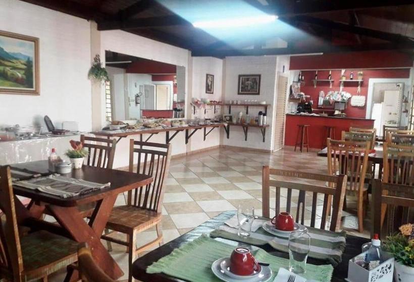 펜션 Vale Das Orquídeas Pousada