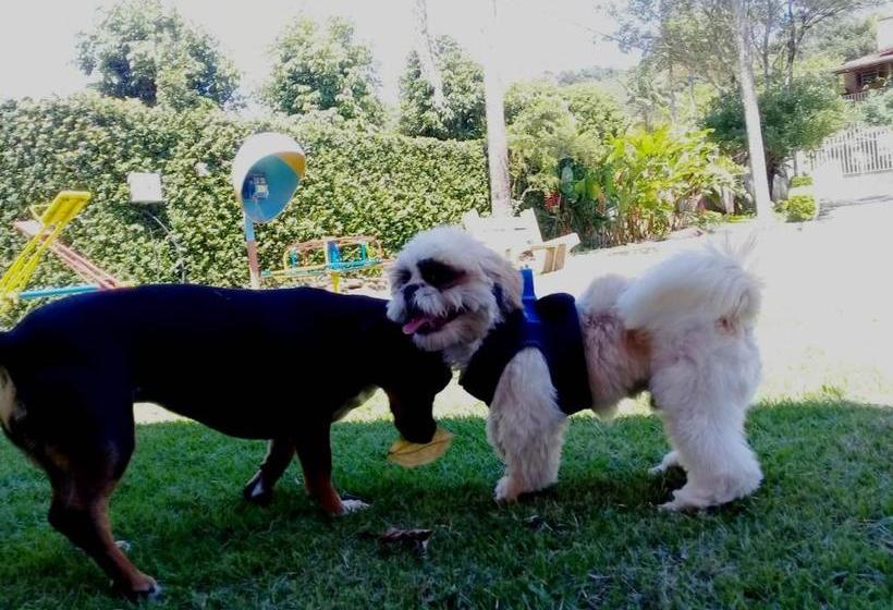 펜션 Vale Das Orquídeas Pousada