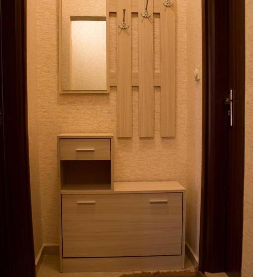 پانسیون Violeta 7 Guest House