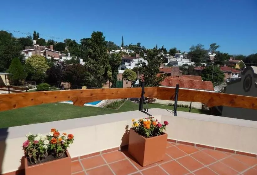 هاستل Raices Del Carolino   Suites De Altagracia