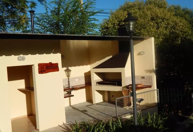 هاستل Raices Del Carolino   Suites De Altagracia