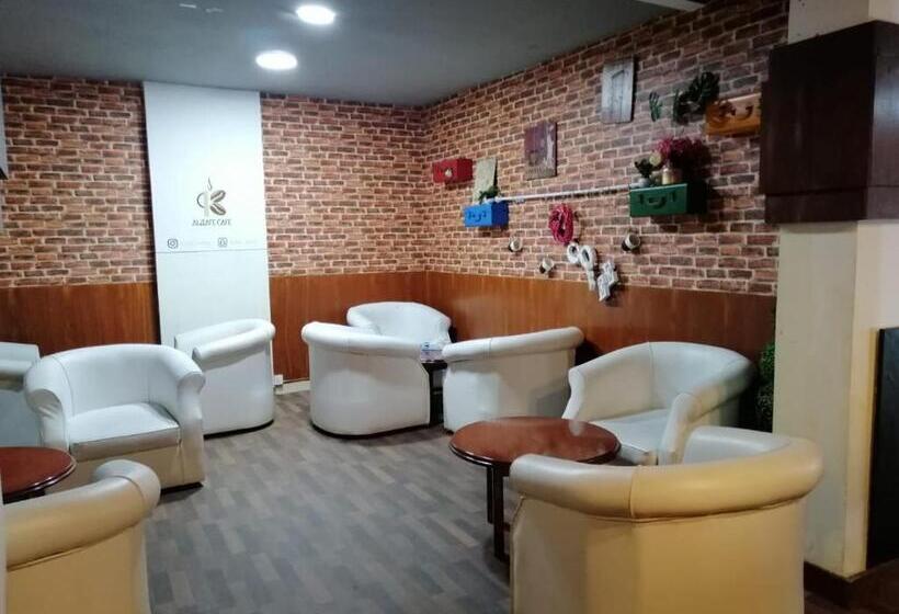 Fakhamat Al Orjoana & Suites