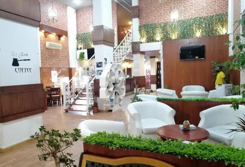 Fakhamat Al Orjoana & Suites