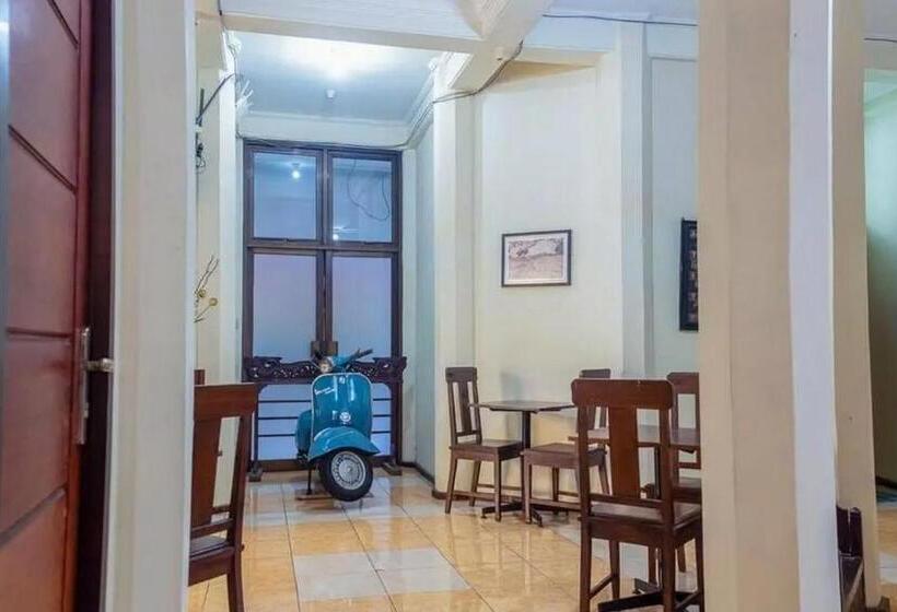 膳宿费 Graha Ara Homestay Syariah Rsud Dr Soetomo Surabaya Mitra Reddoorz