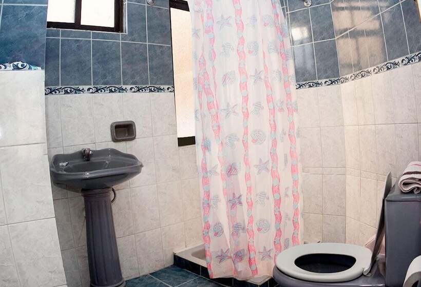 پانسیون Hostal Maya Inn