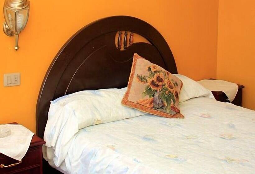 پانسیون Hostal Maya Inn