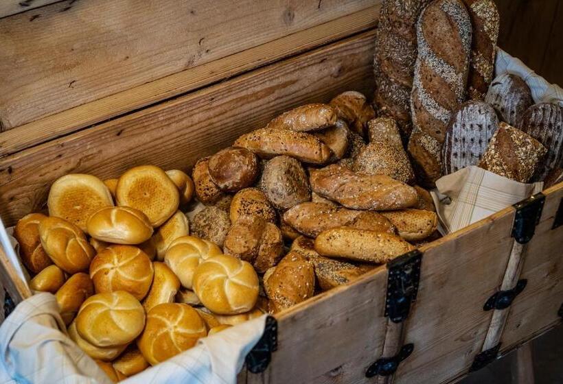 פנסיון Landhaus Tirolerherz