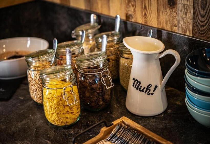 פנסיון Landhaus Tirolerherz