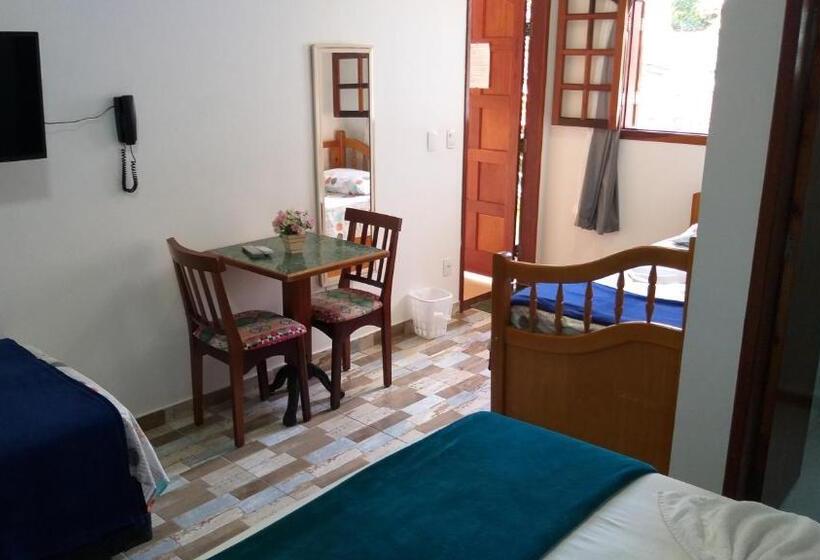 Pansiyon Pousada Cavalo Branco