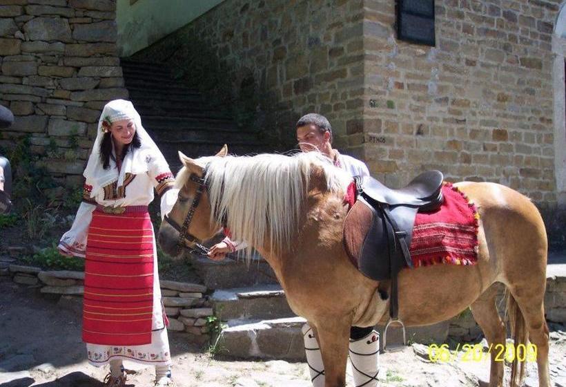 بنسيون Staroto Shkolo House Rooms For Guests