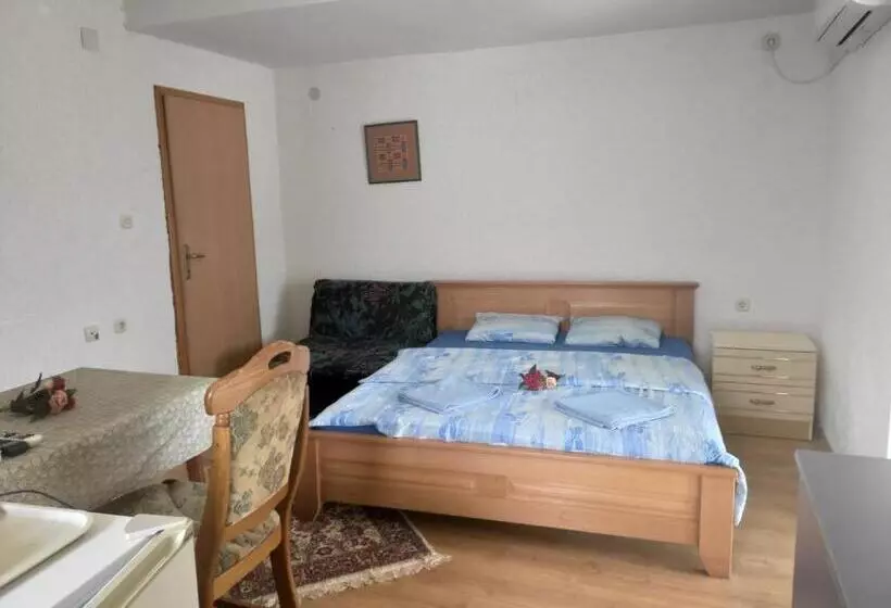 پانسیون Villa Kliment