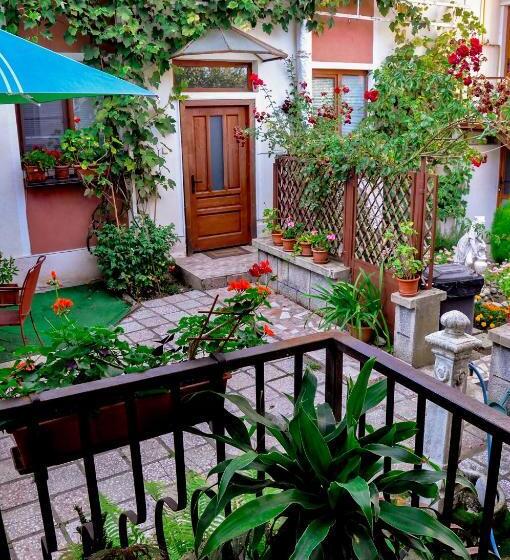 Pensiunea Sub Cetate Deva