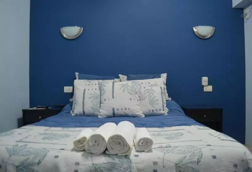 ユースホステル La Posada De Los Fresnos