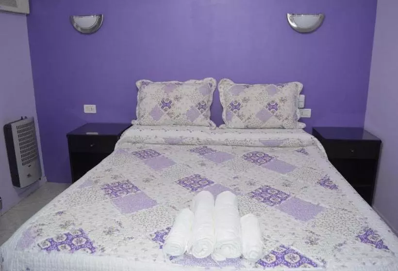 ユースホステル La Posada De Los Fresnos